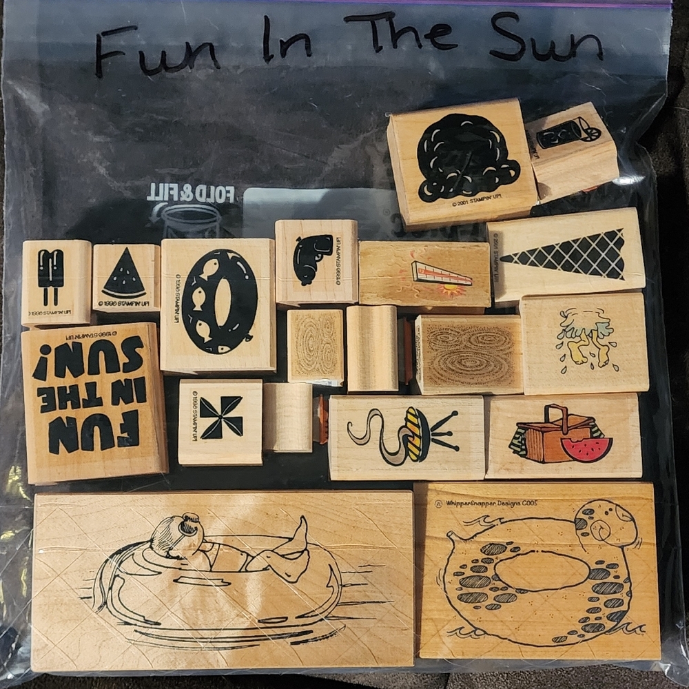 1 Set Of 19" Fun In Sun Stamps